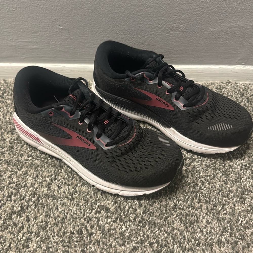 Brooks Black and Pink Women's Running Shoes